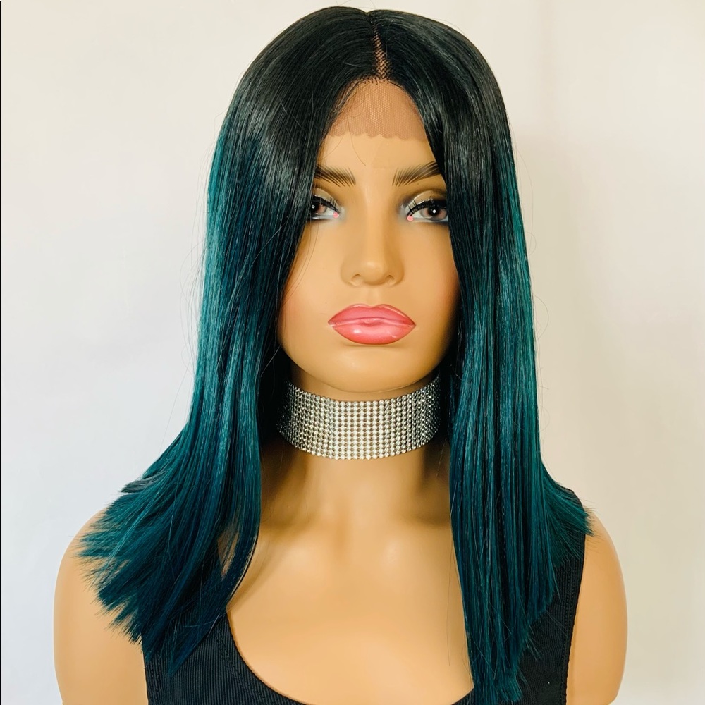 Very Pretty Ombre Green (hint of Blue) Premium Fiber Lace Front Wig - NWT!